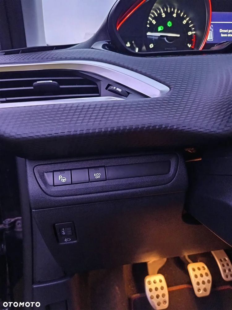 Peugeot 2008 PureTech 110 Stop&Start GT-Line Edition - 25