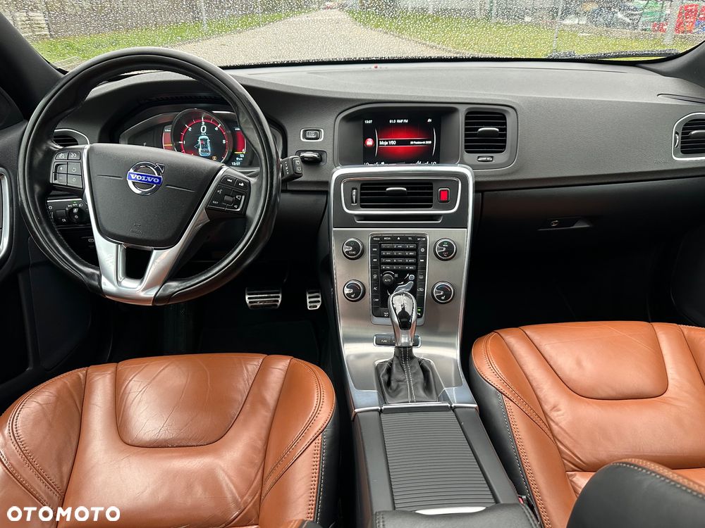 Volvo V60 - 10