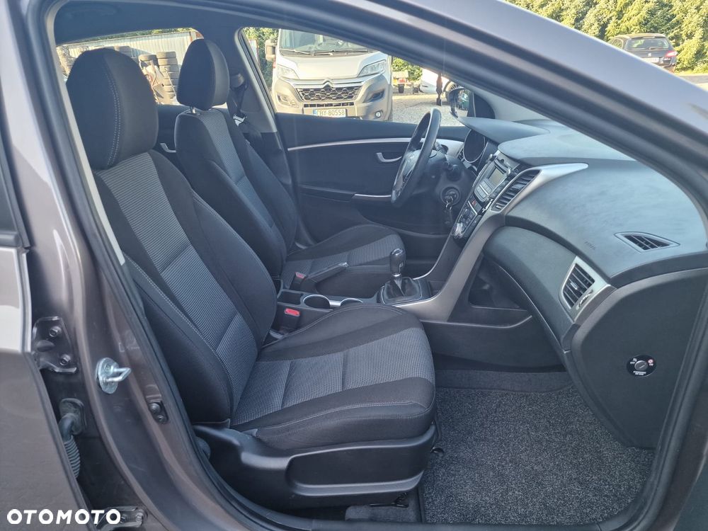 Hyundai i30 1.4 Advantage - 15