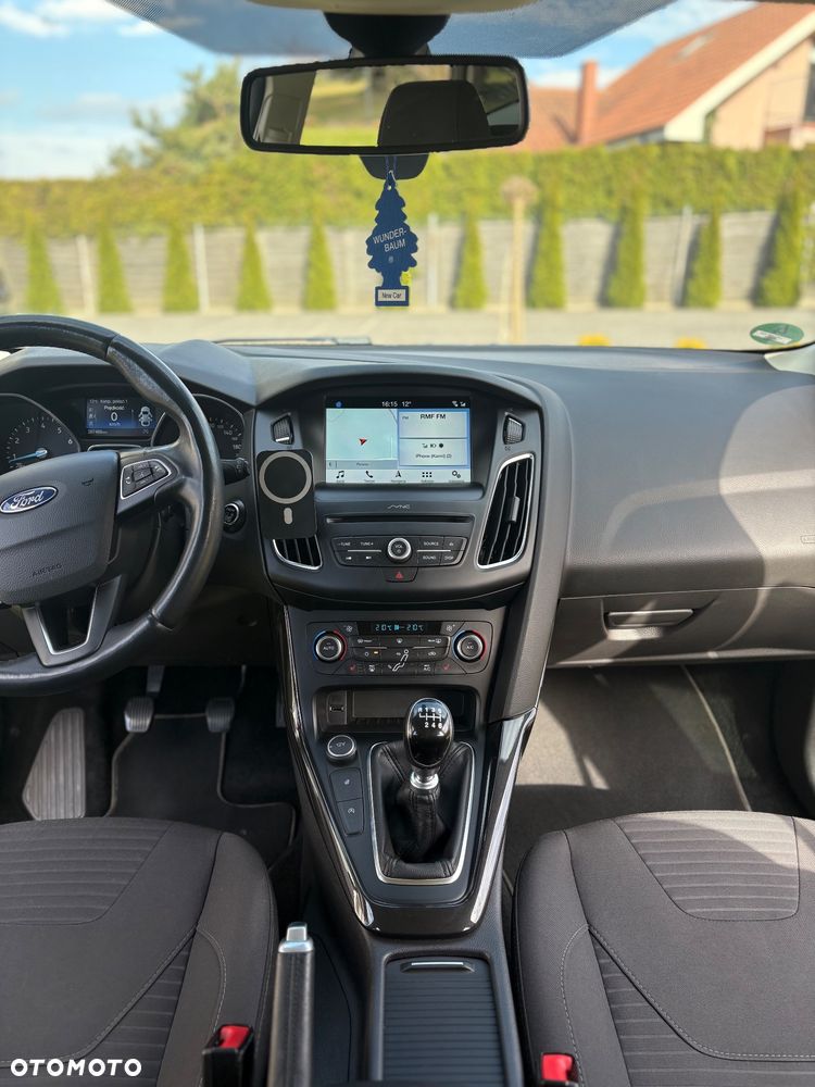 Ford Focus 1.5 EcoBoost Titanium ASS - 9