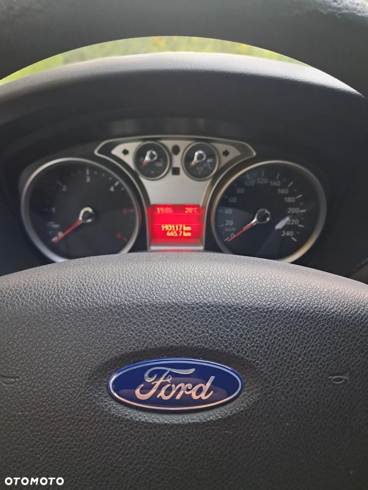 Ford Focus - 15