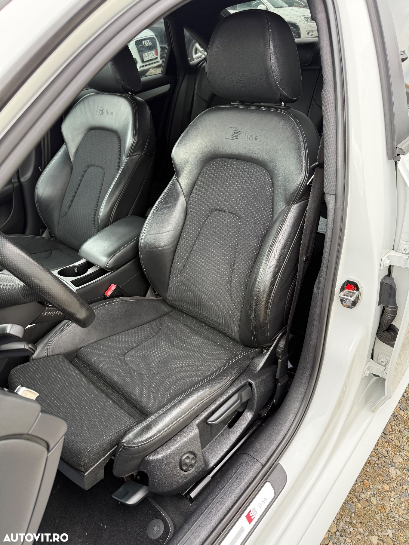 Audi A4 Avant 2.0 TDI DPF S line Sportpaket - 19
