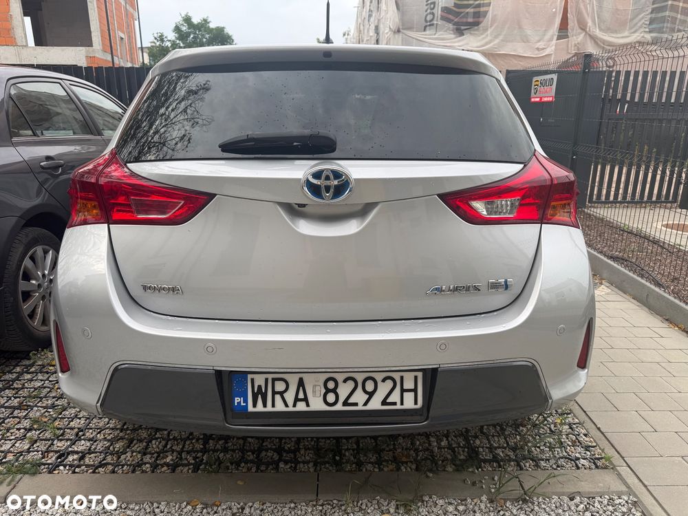Toyota Auris - 2