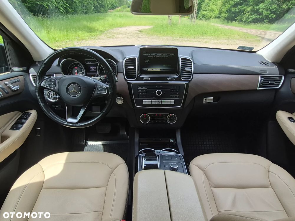 Mercedes-Benz GLE - 7