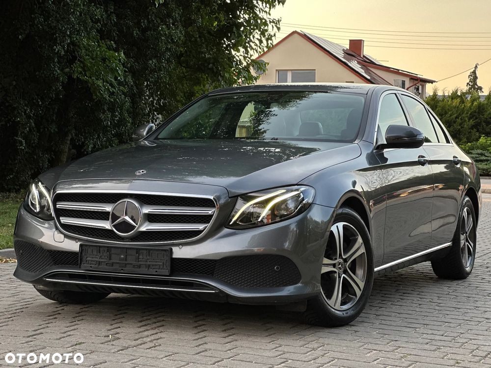 Mercedes-Benz Klasa E 220 d 9G-TRONIC - 1