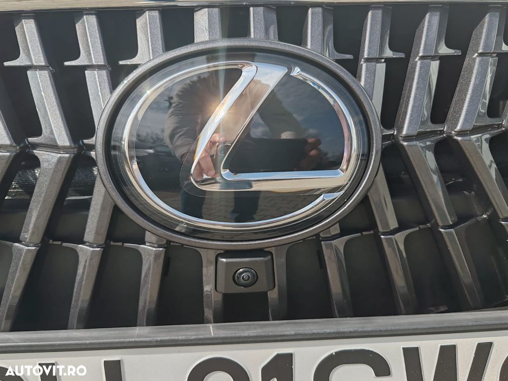 Lexus Seria ES 300h Executive - 11