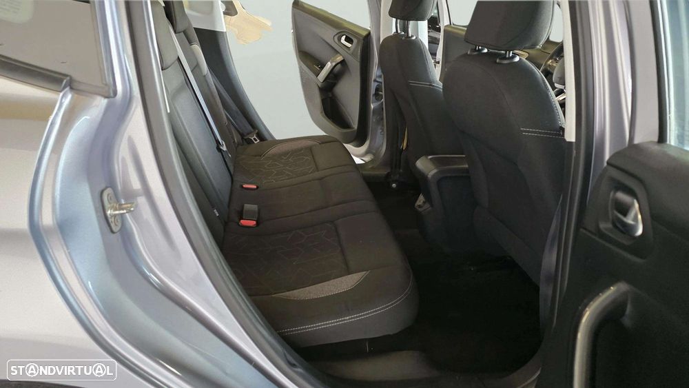 Peugeot 2008 BlueHDi 100 Allure - 15
