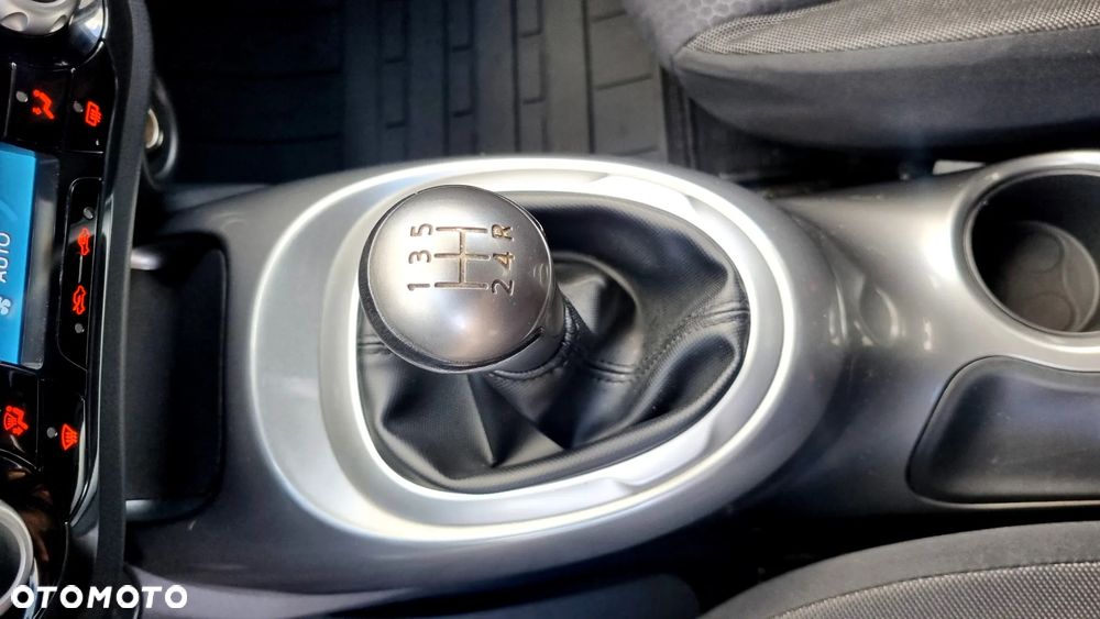 Nissan Juke 1.6 Tekna S&S - 25