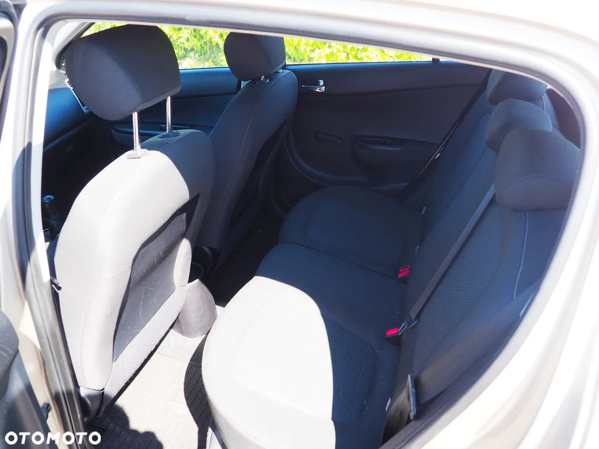 Hyundai i20 - 9