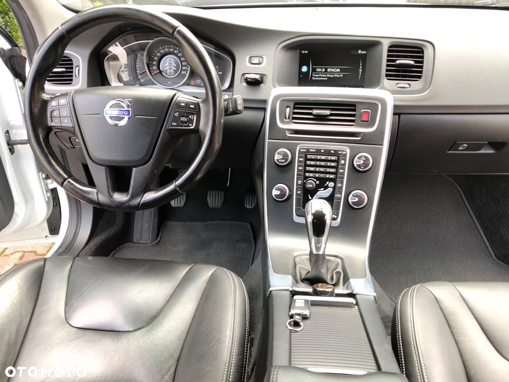 Volvo V60 - 19