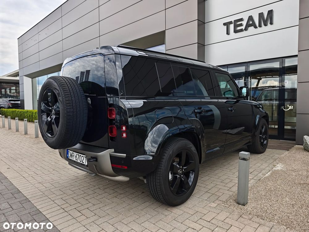 Land Rover Defender - 9
