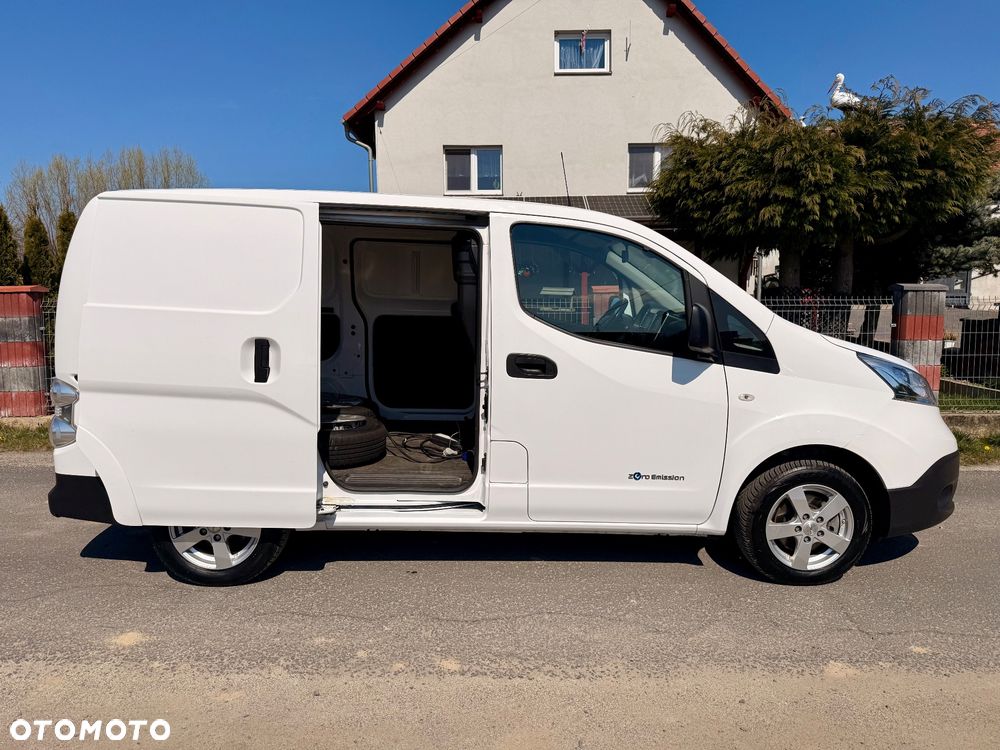 Nissan NV200 - 4