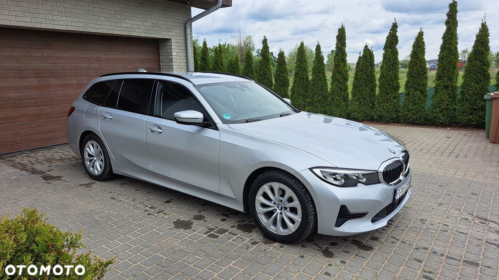BMW Seria 3 318d - 2