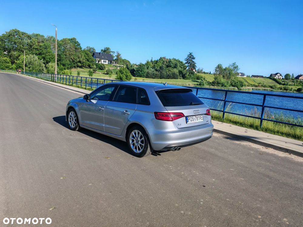 Audi A3 Sportback 2.0 TDI clean diesel Quattro Ambiente S tronic - 6