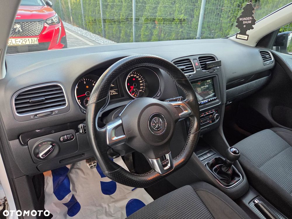 Volkswagen Golf - 15