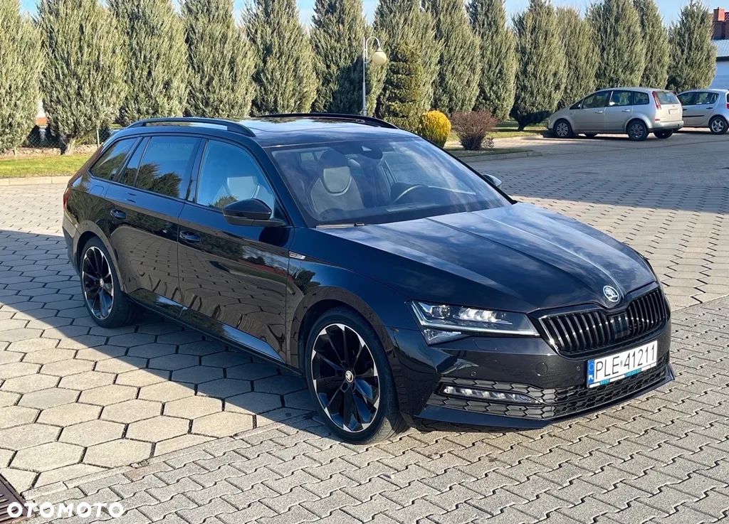 Skoda Superb 2.0 TDI SCR Sportline DSG - 1