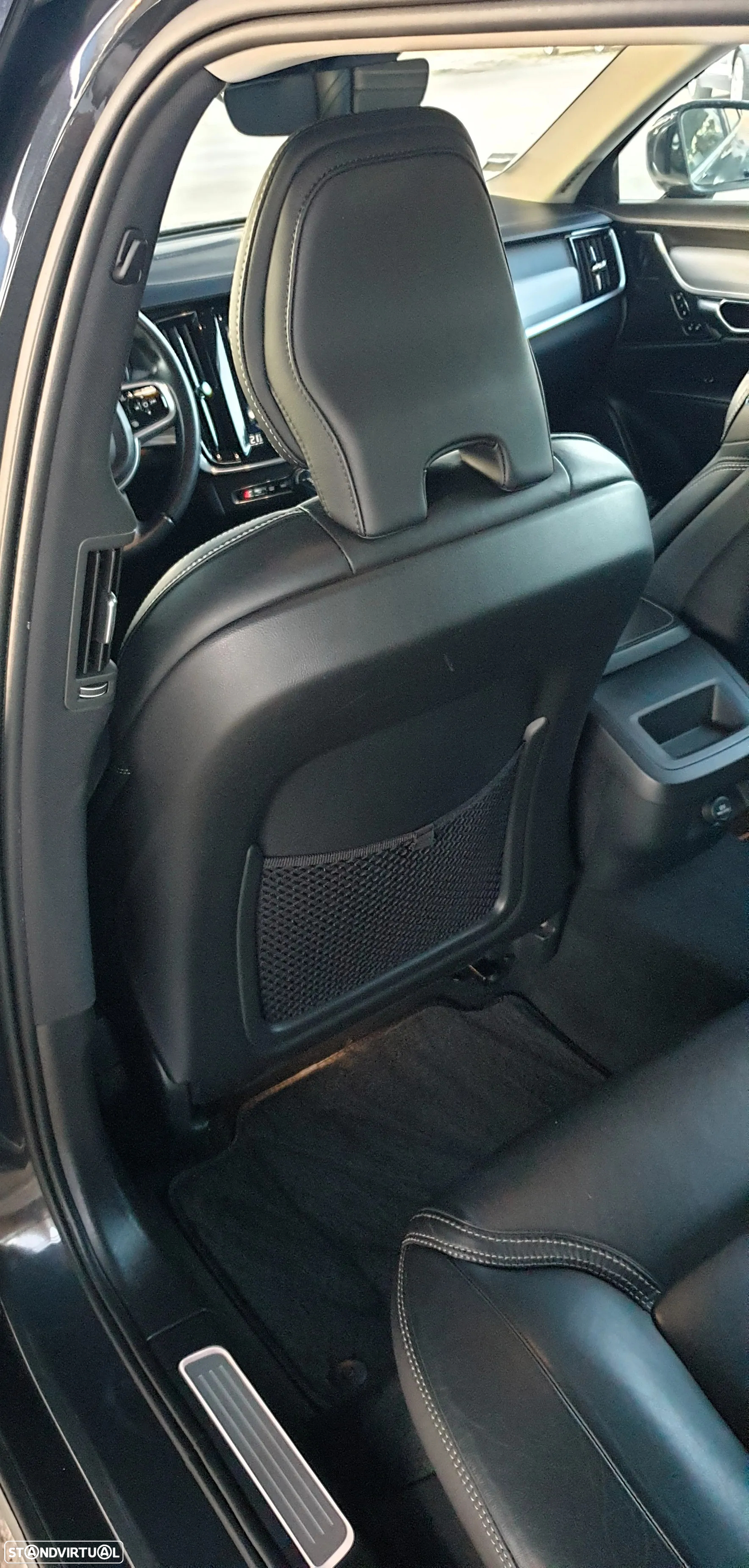 Volvo V90 2.0 D4 Inscription Geartronic - 33