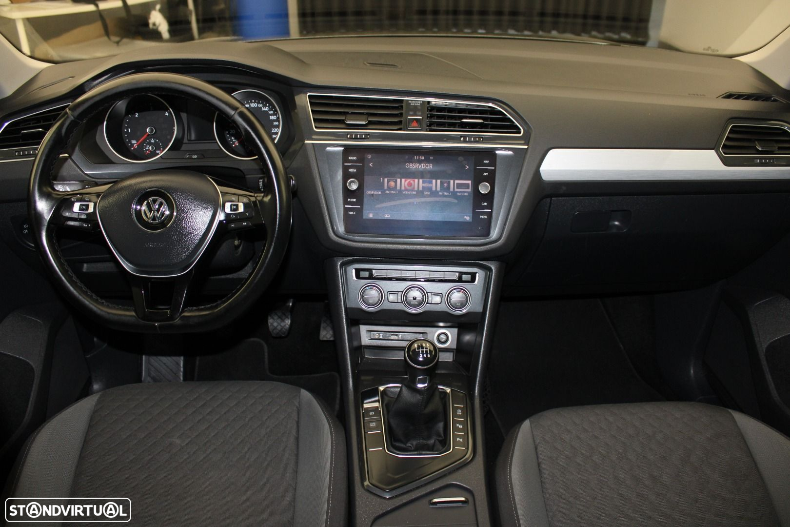 VW Tiguan 1.6 TDI Confortline - 9