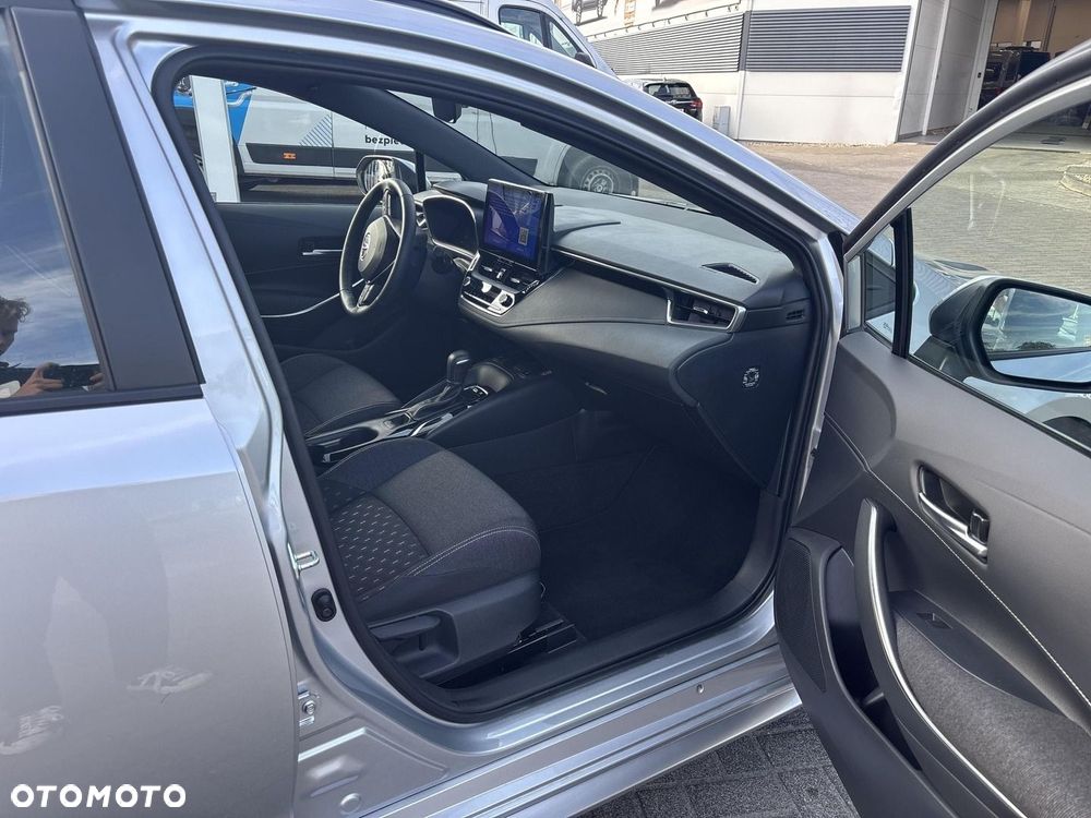 Toyota Corolla 1.8 Hybrid Comfort - 13