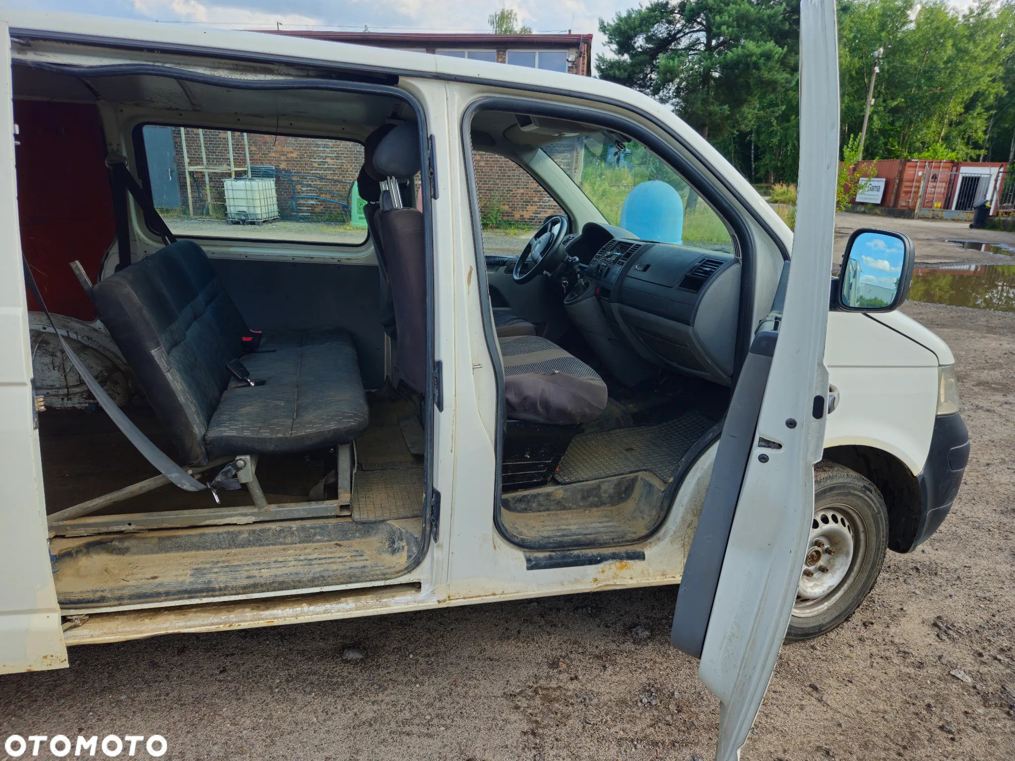 Volkswagen T5 - 15