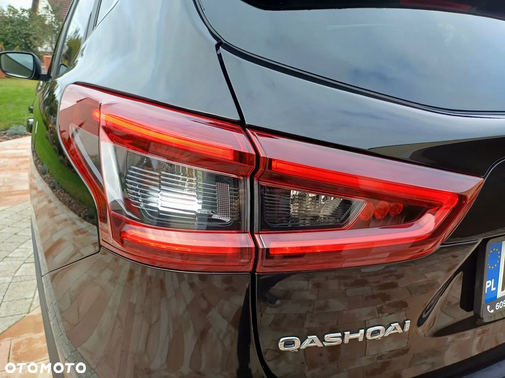 Nissan Qashqai 1.3 DIG-T Tekna DCT - 28