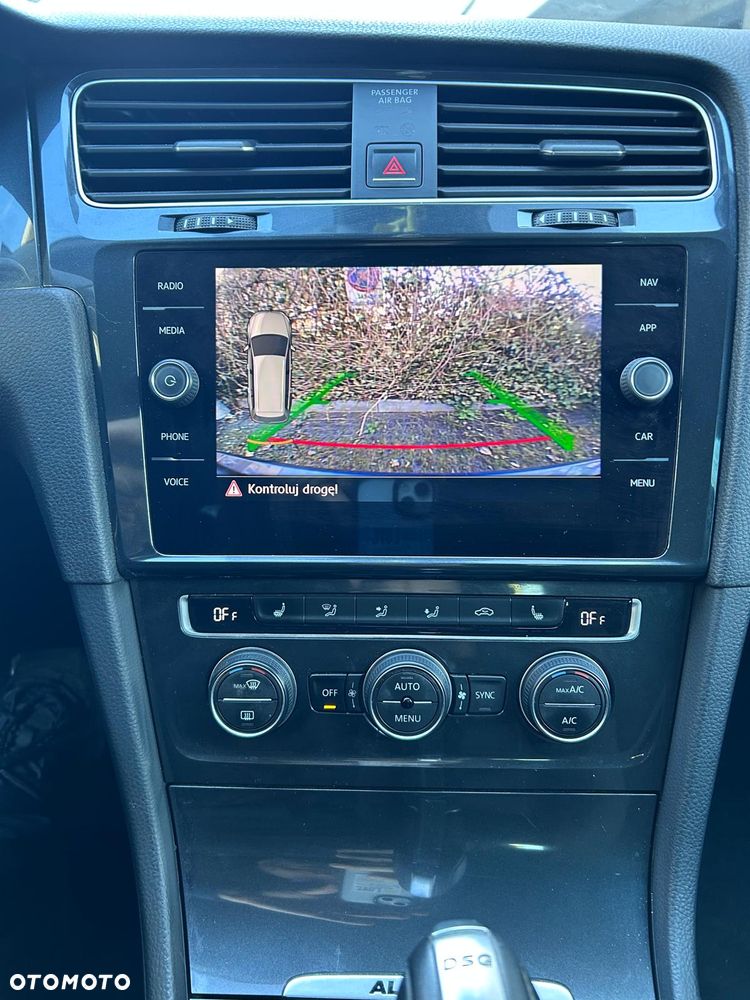 Volkswagen Golf Alltrack - 13