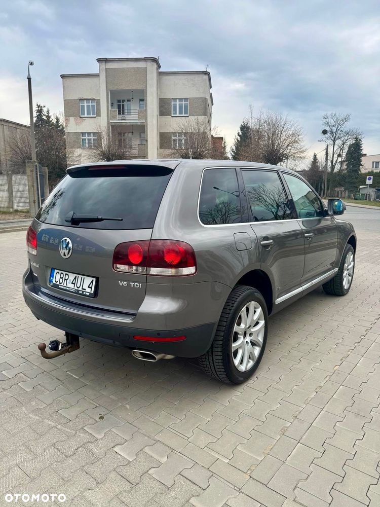 Volkswagen Touareg 3.0 V6 TDI DPF Automatik - 3