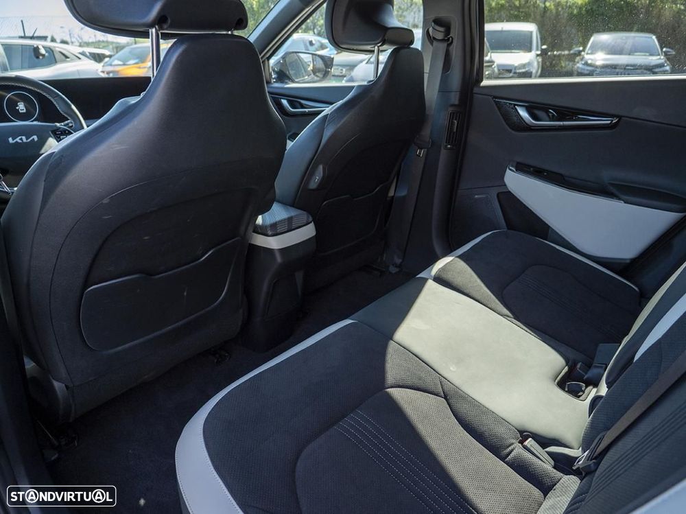 Kia EV6 77.4 kWh GT-Line - 37