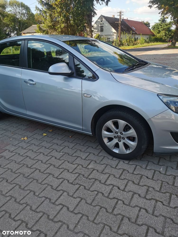 Opel Astra 1.6 Active EU6 - 3