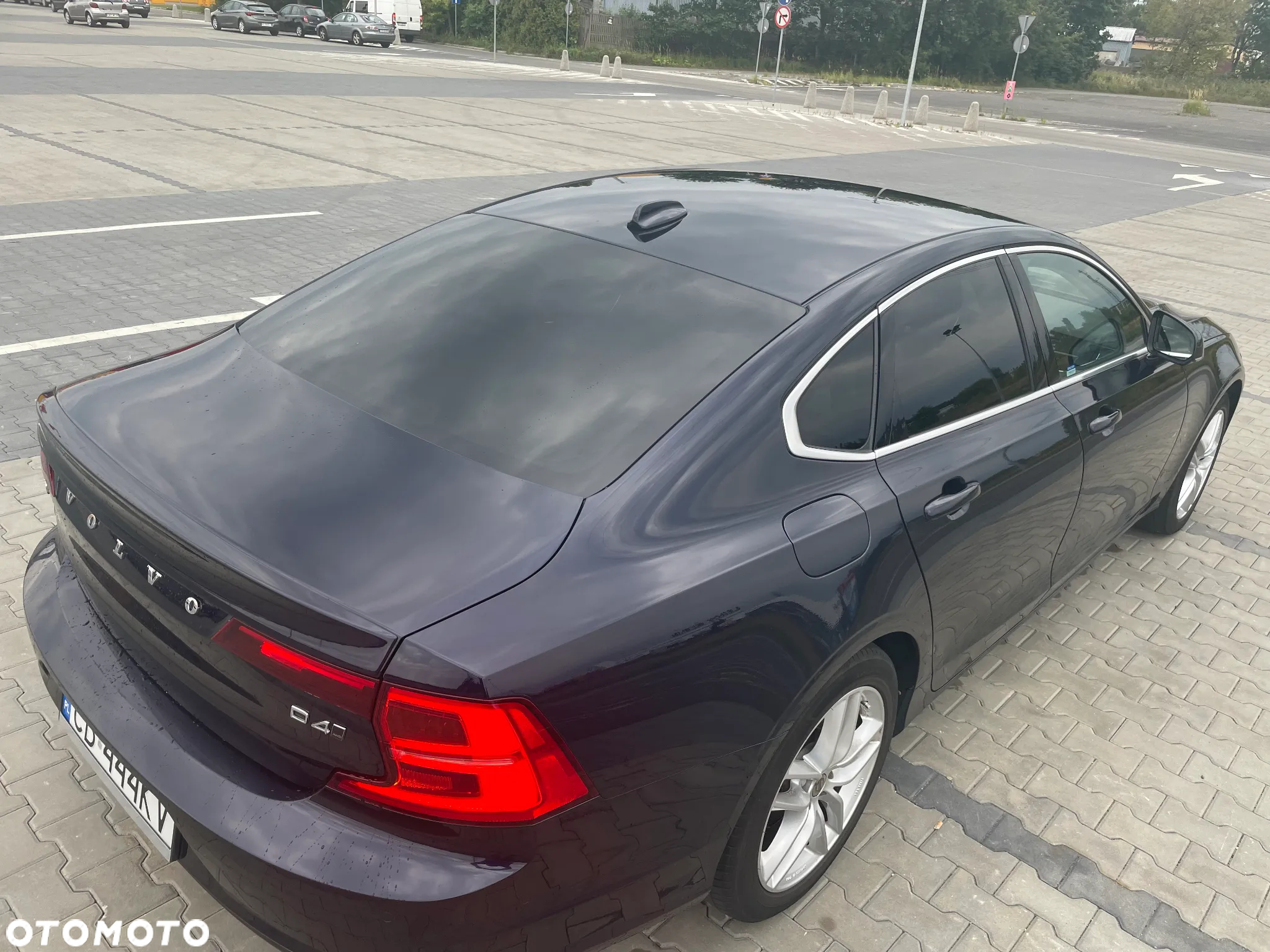 Volvo S90 D4 AWD Momentum - 16