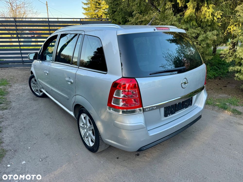 Opel Zafira 1.8 Family Plus - 5