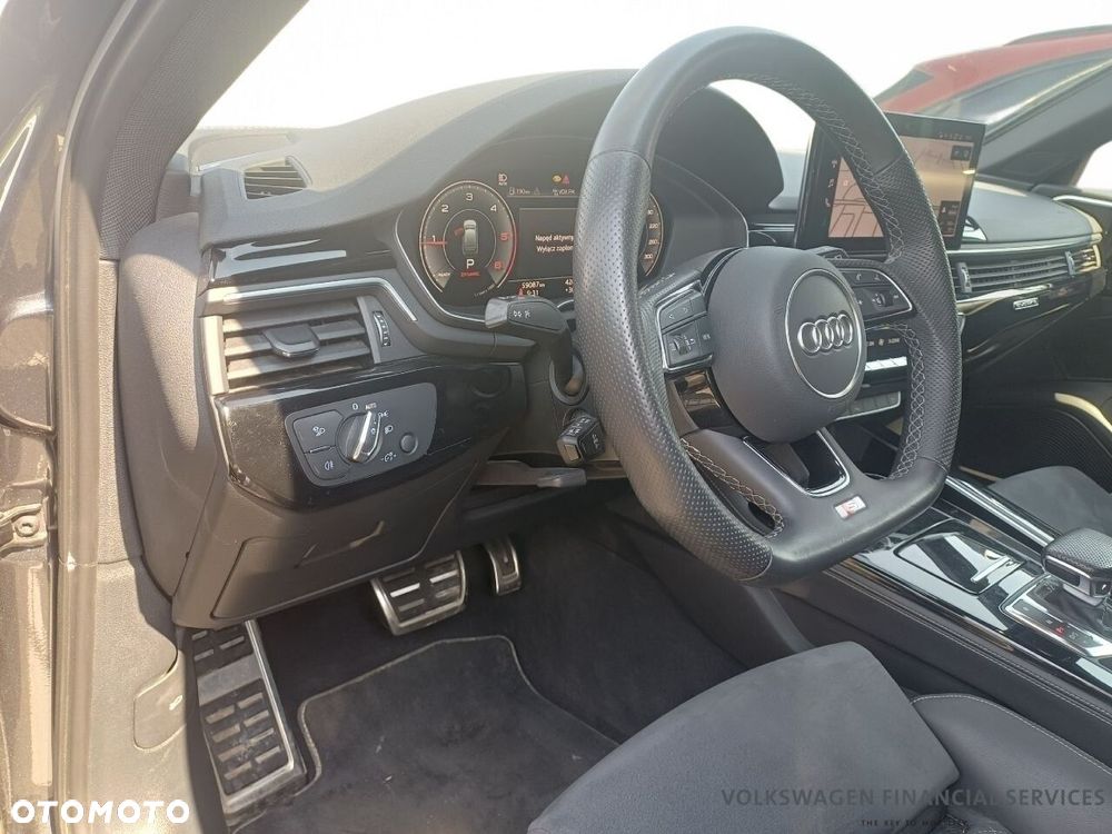 Audi A4 Avant - 10
