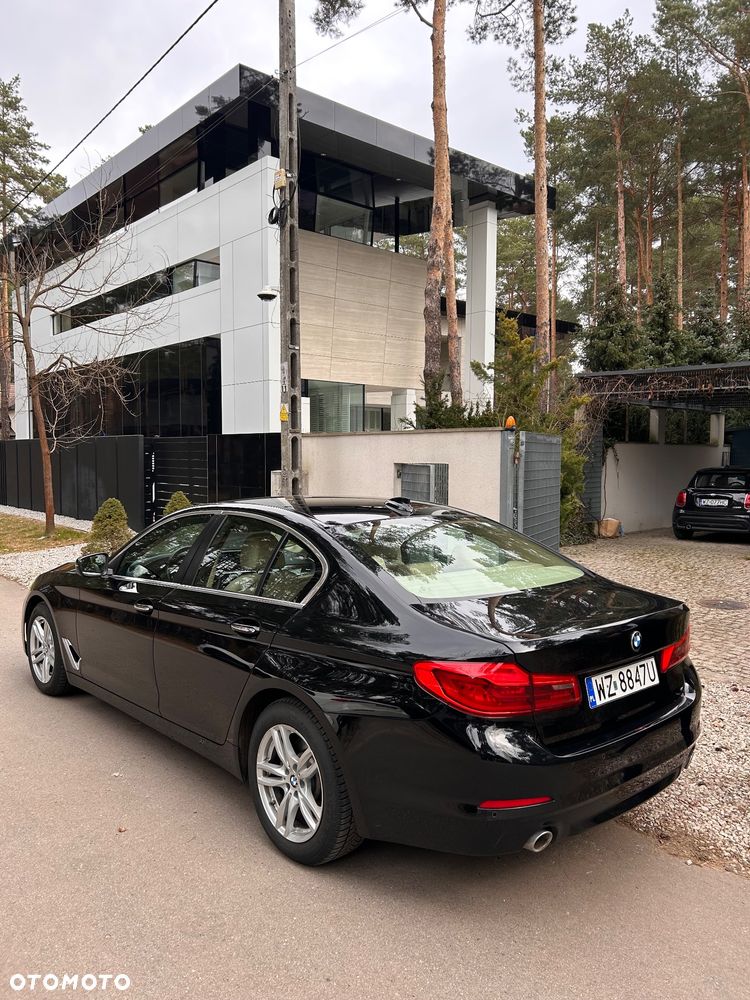 BMW Seria 5 520d Luxury Line - 3