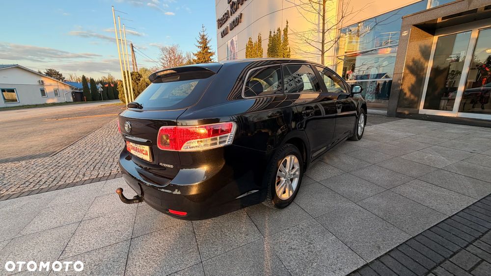 Toyota Avensis 2.0 Prestige MS - 13
