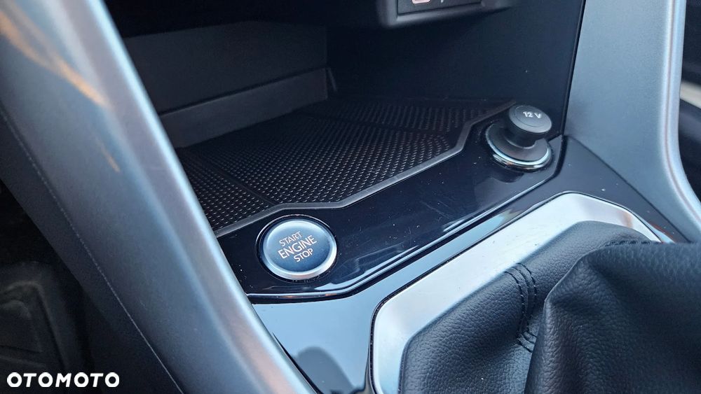 Volkswagen T-Roc 1.5 TSI Life - 20