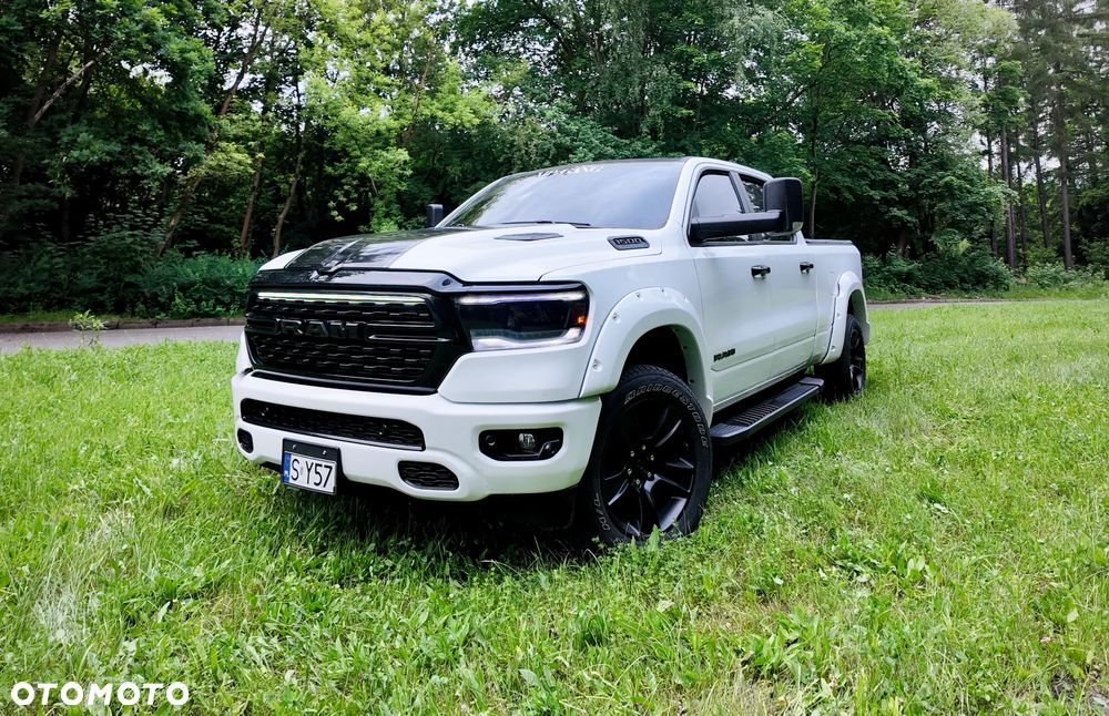 RAM 1500 - 29