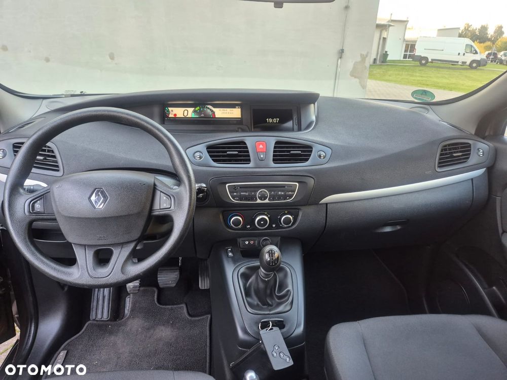 Renault Scenic - 14