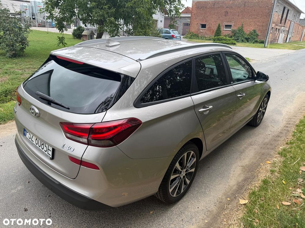 Hyundai i30 1.6 CRDI Prime - 4