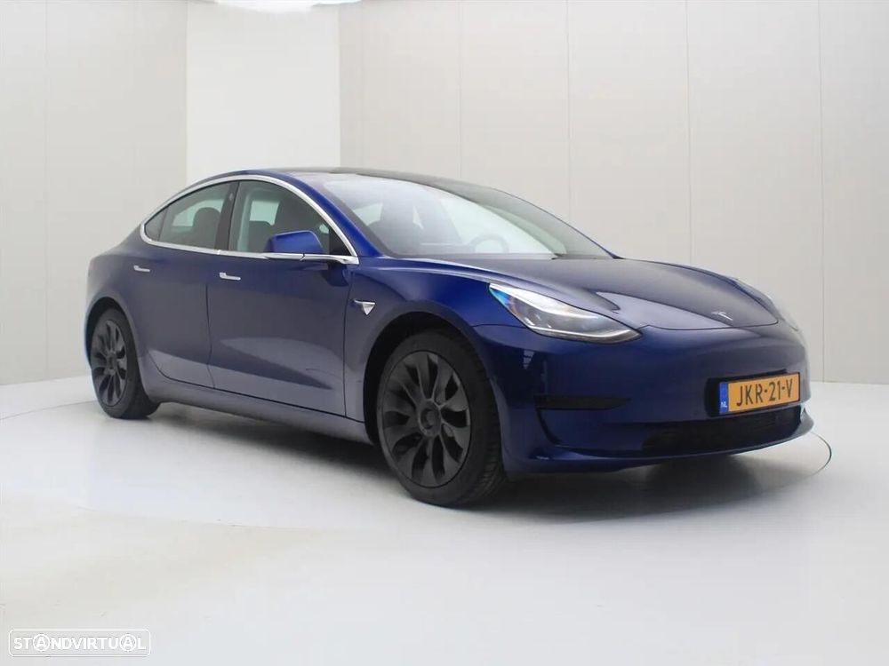 Tesla Model 3 Standard RWD - 3