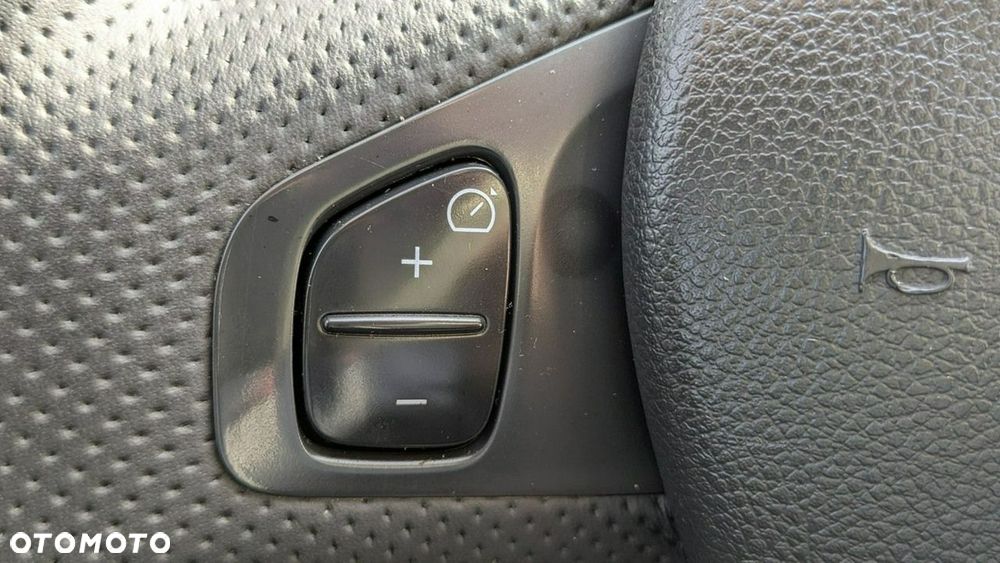 Opel Vivaro - 27