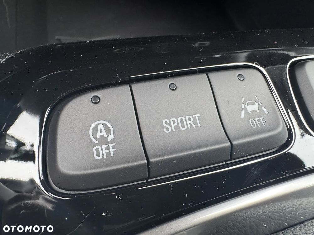 Opel Corsa 1.2 GS S&S - 17