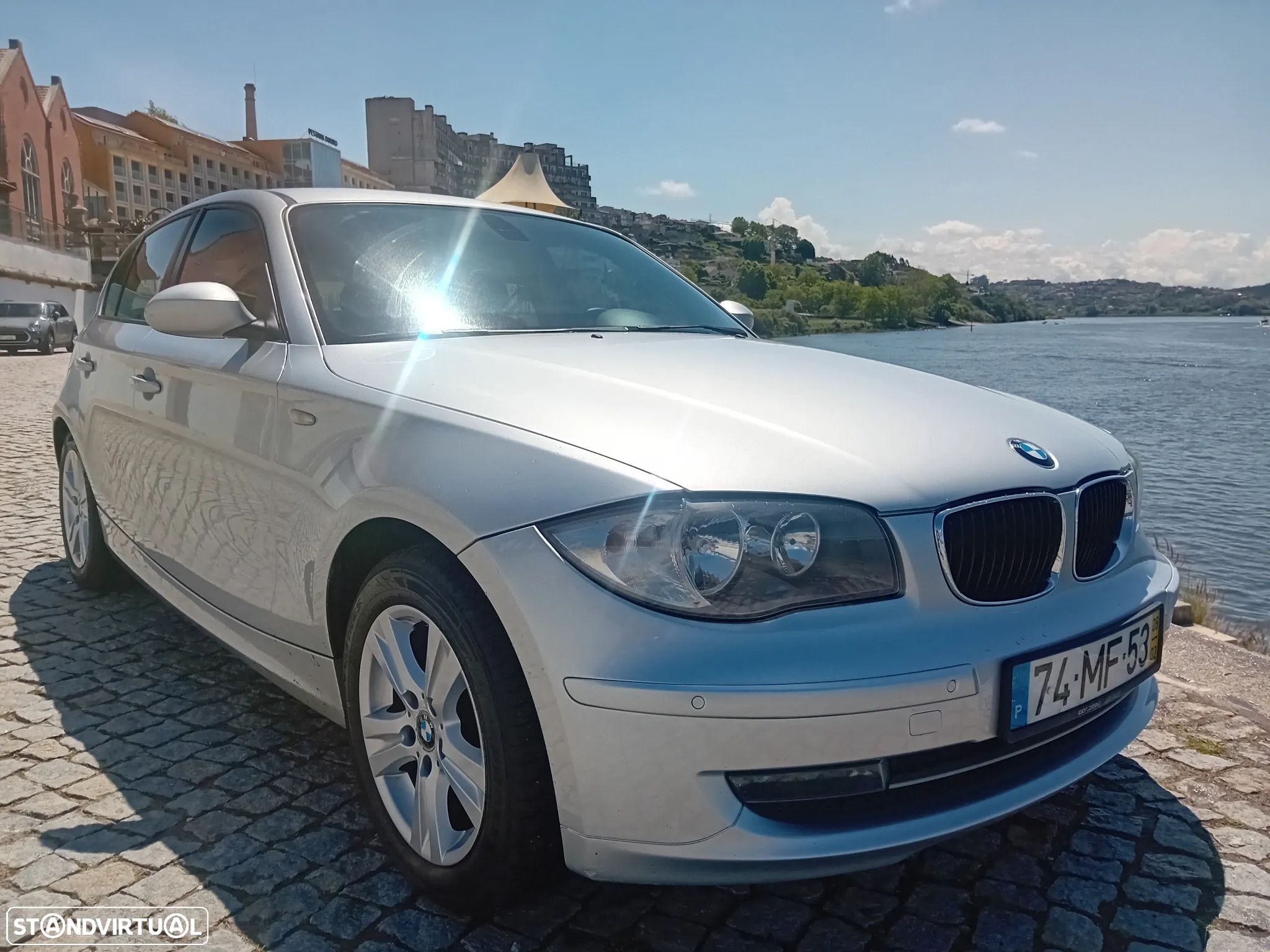 BMW 118 d Line Urban - 1