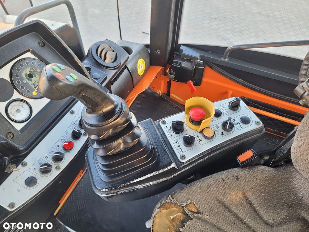 Bomag BW 174 ACP - 19