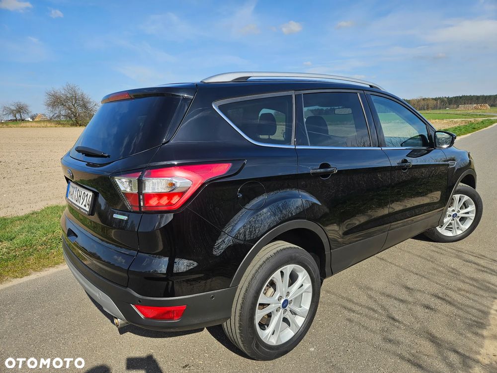 Ford Kuga 1.5 EcoBoost 2x4 Titanium - 8