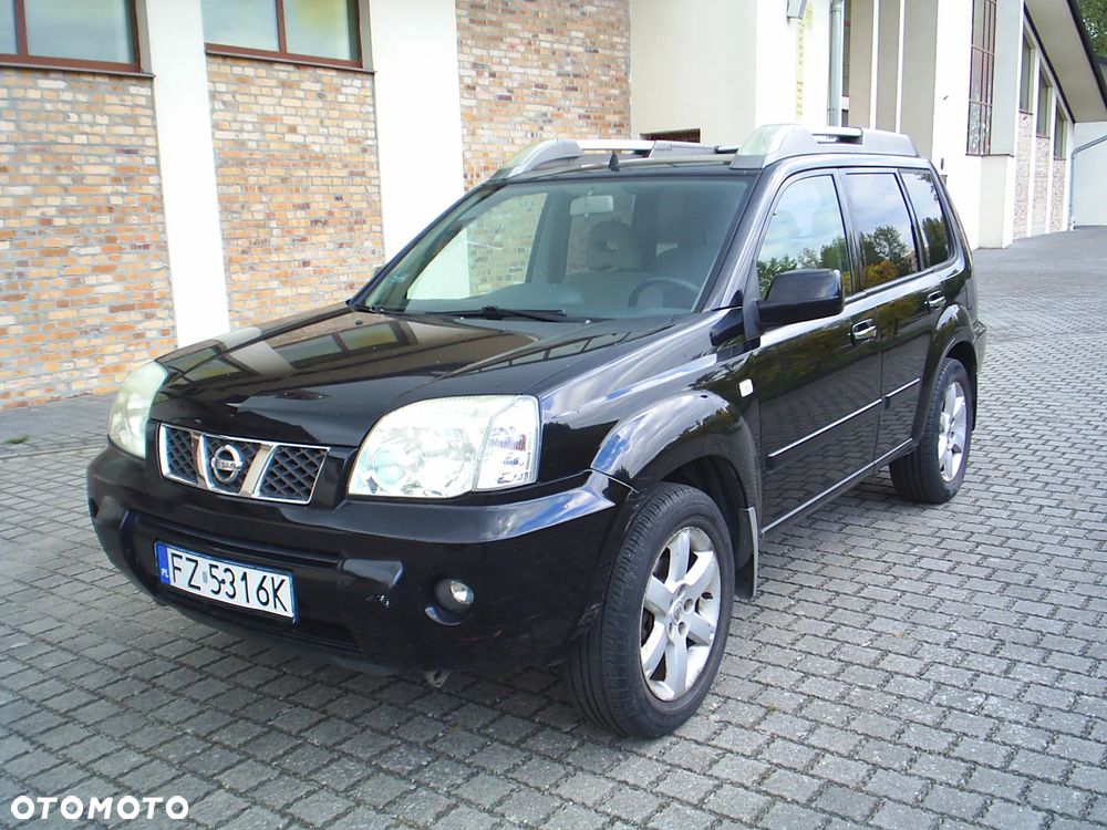 Nissan X-Trail 2.0 Comfort - 2