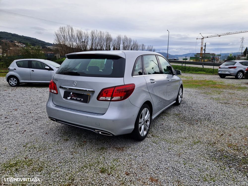 Mercedes-Benz B 180 d Urban - 8