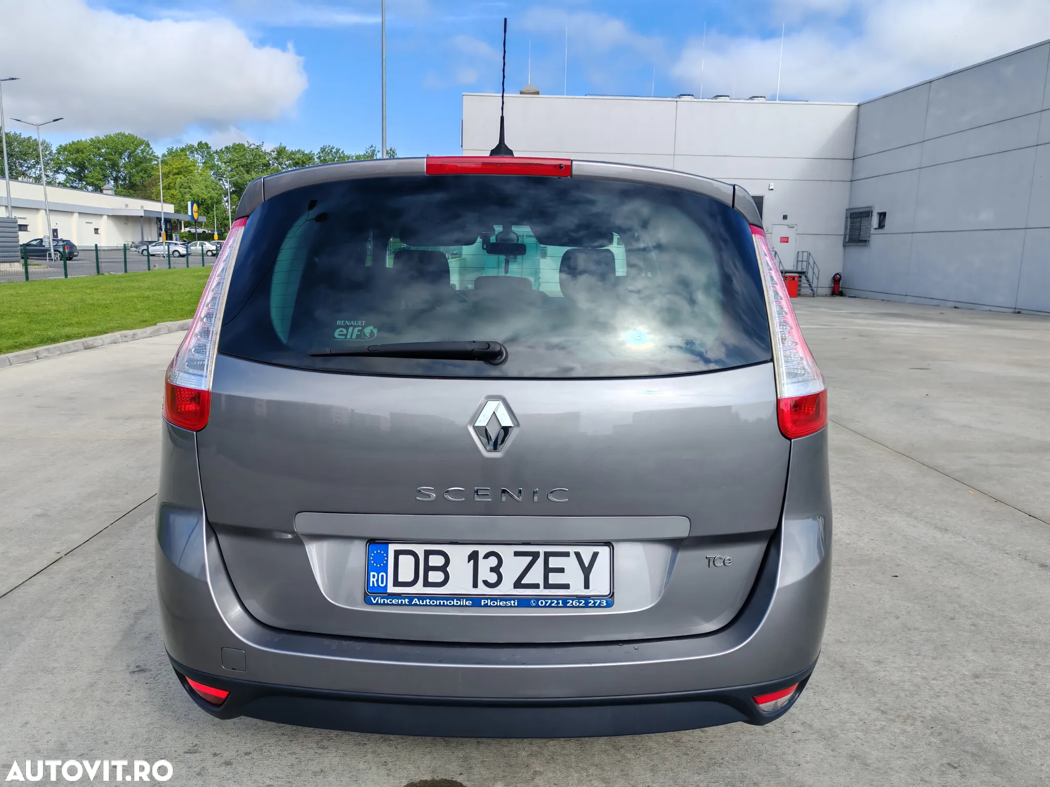 Renault Grand Scenic TCe 130 Dynamique - 8
