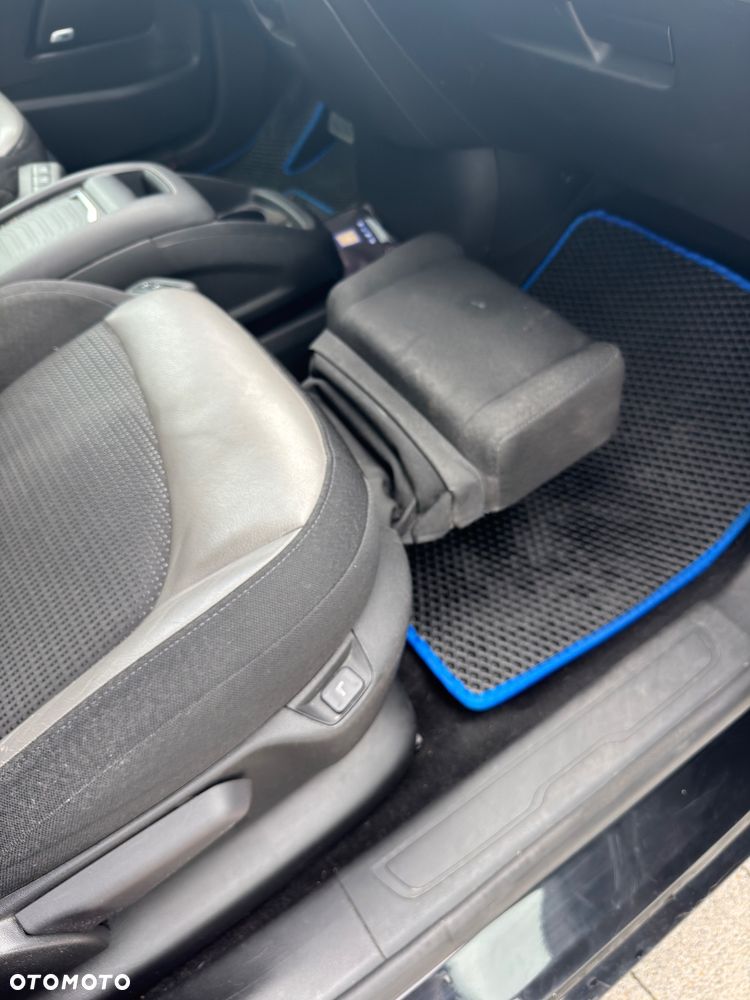 Citroën C4 Picasso 1.6 e-HDi Exclusive ETG6 - 16