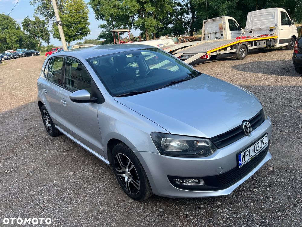 Volkswagen Polo 1.4 16V Trendline - 2