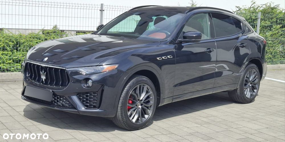 Maserati Levante - 1